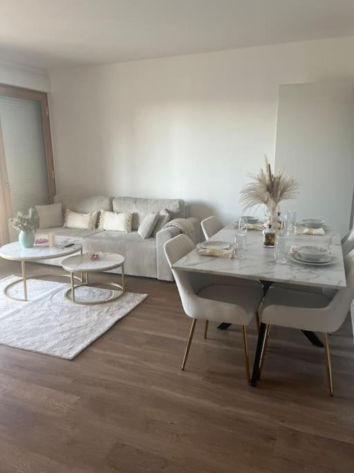 Appartement Luxueux Au Coeur De Lille Bagian luar foto