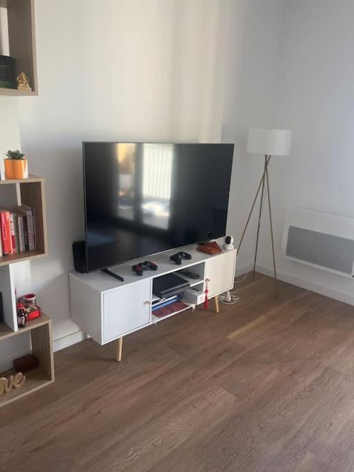 Appartement Luxueux Au Coeur De Lille Bagian luar foto